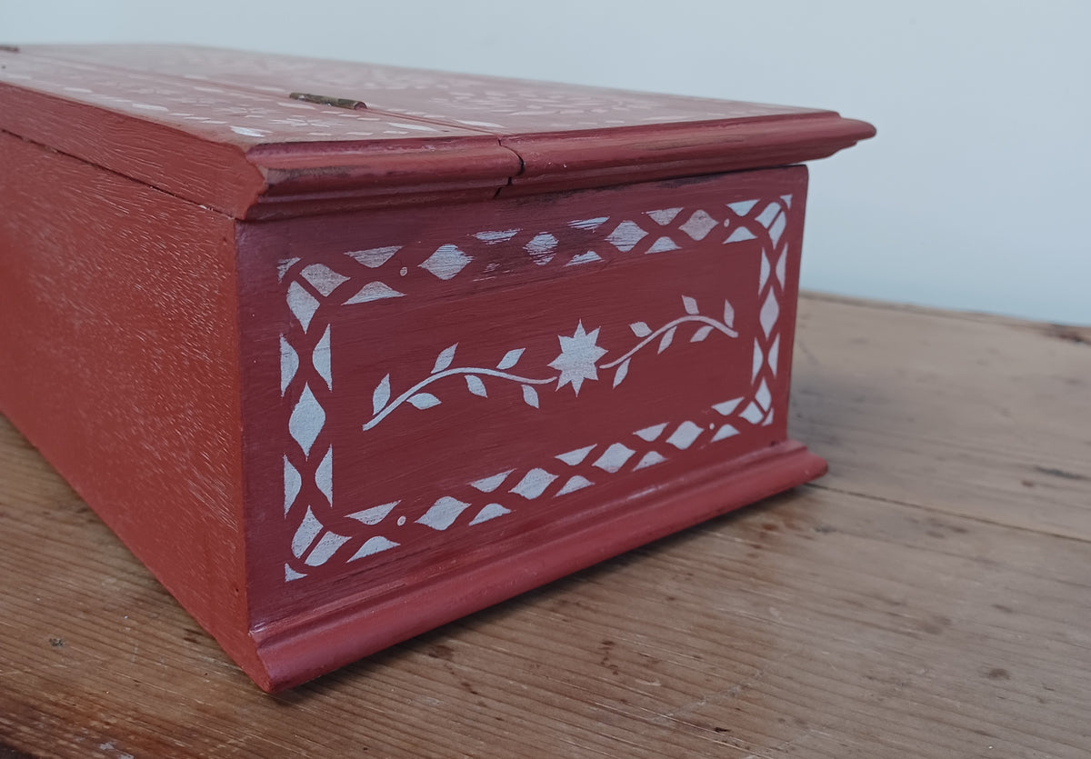 Solid wood stencilled red box with lid
